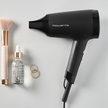 Load image into Gallery viewer, Rowenta Express Style Compact Hair Dryer