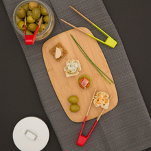 Load image into Gallery viewer, Pebbly Non-Magnetic Toast Tongs