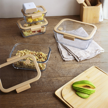 Load image into Gallery viewer, Pebbly 5 Piece Set: 4 Rectangular Glass Storage Boxes & Air Vacuum Pump