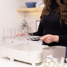 Load image into Gallery viewer, Zuutii Expandable Dish Drying Rack