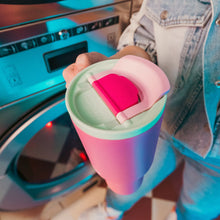 Load image into Gallery viewer, Kambukka Rio Tumber Bubblegum Mint - 950 ml - Room+