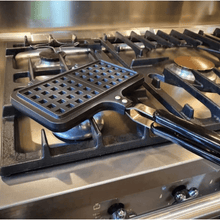 Load image into Gallery viewer, Stove Top Waffle Iron - Room+