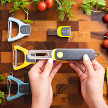 Load image into Gallery viewer, Zuutii 6-in-1 Peeler Set
