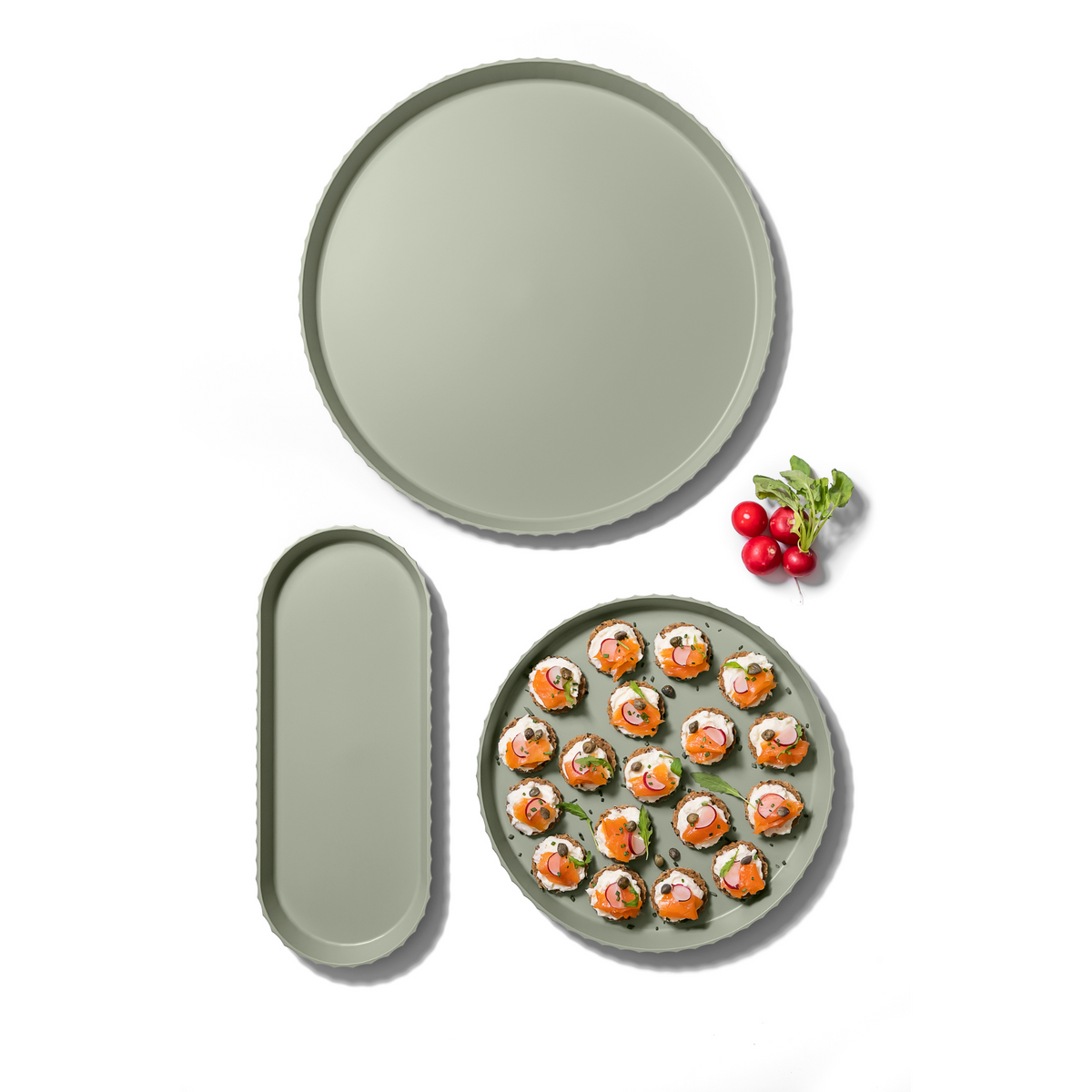 Blim+ Minerva Tray Medium in green, with a round tray and canapés