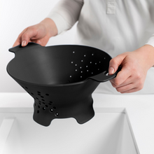 Load image into Gallery viewer, Blim+ Cosmo Colander Medium
