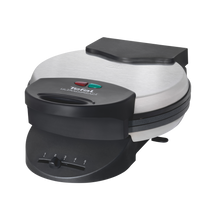 Load image into Gallery viewer, Tefal Heart Waffle Maker

