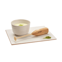 Load image into Gallery viewer, Aerolatte Matcha Tea Frother - Room+
