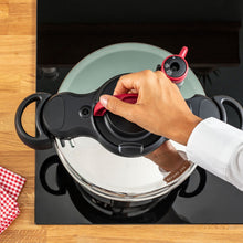 Load image into Gallery viewer, Tefal ClipsoMinut' Easy 9L Stainless Steel Pressure Cooker - Room+

